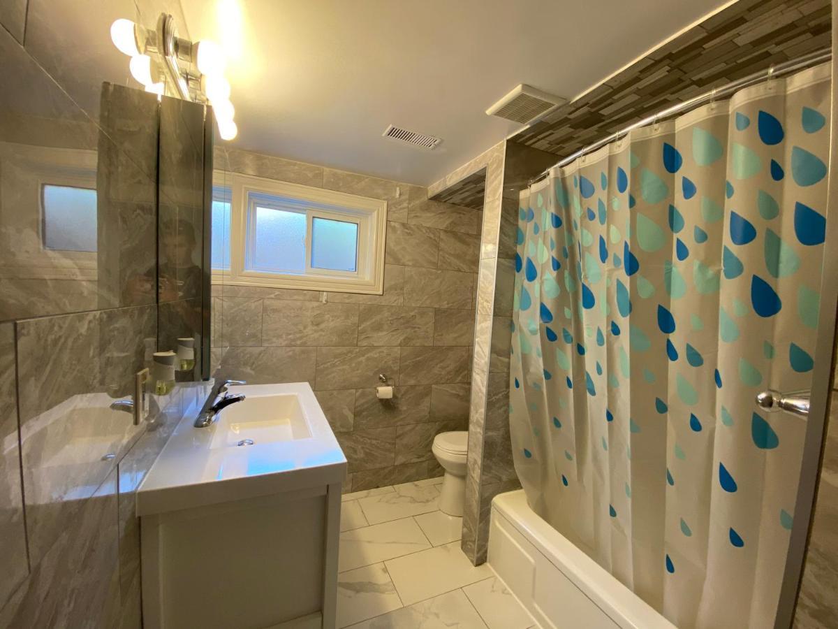 Yonge And Finch Subway !U Spacious & Cozy Private Bdr With Shared Bathroom Toronto Kültér fotó