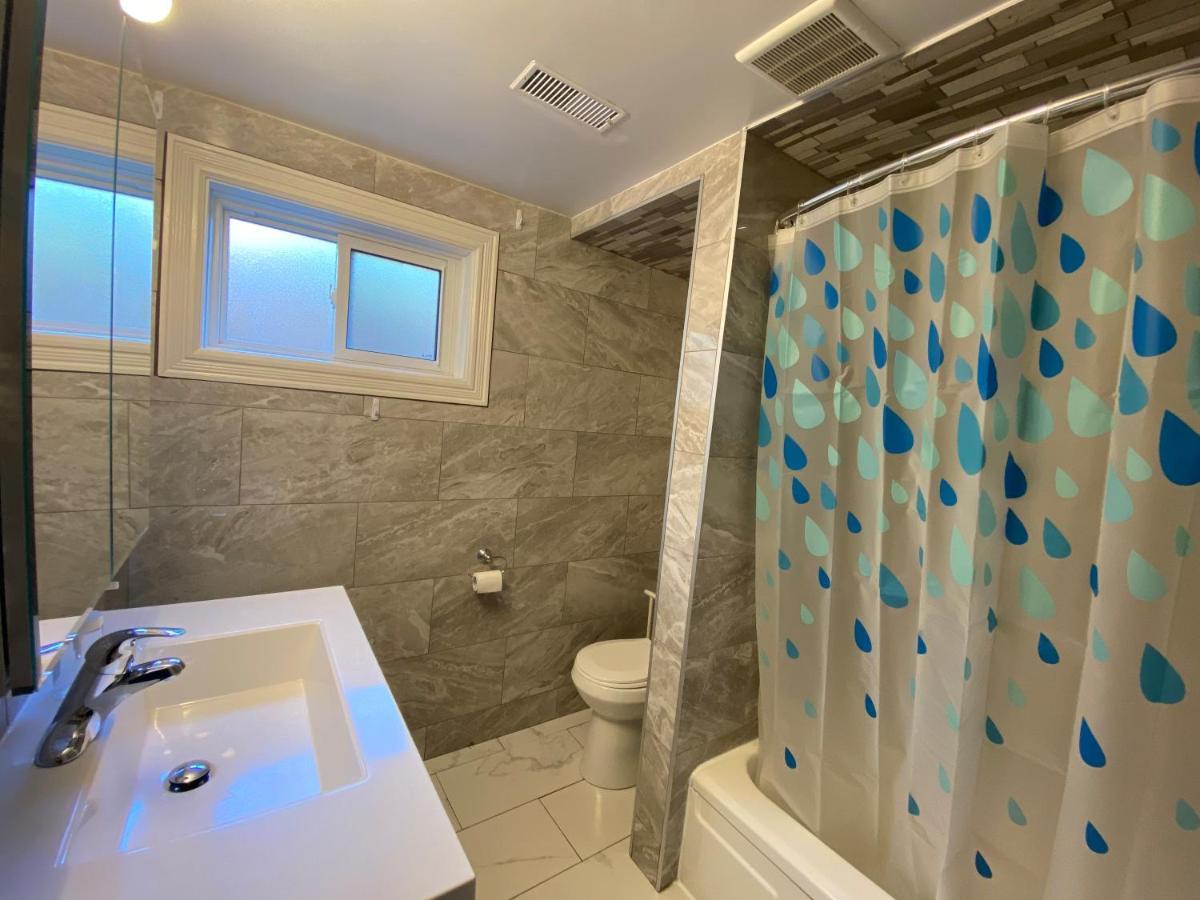 Yonge And Finch Subway !U Spacious & Cozy Private Bdr With Shared Bathroom Toronto Kültér fotó